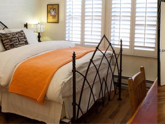 Half Moon Bay Inn - Main Street Downtown Стая снимка